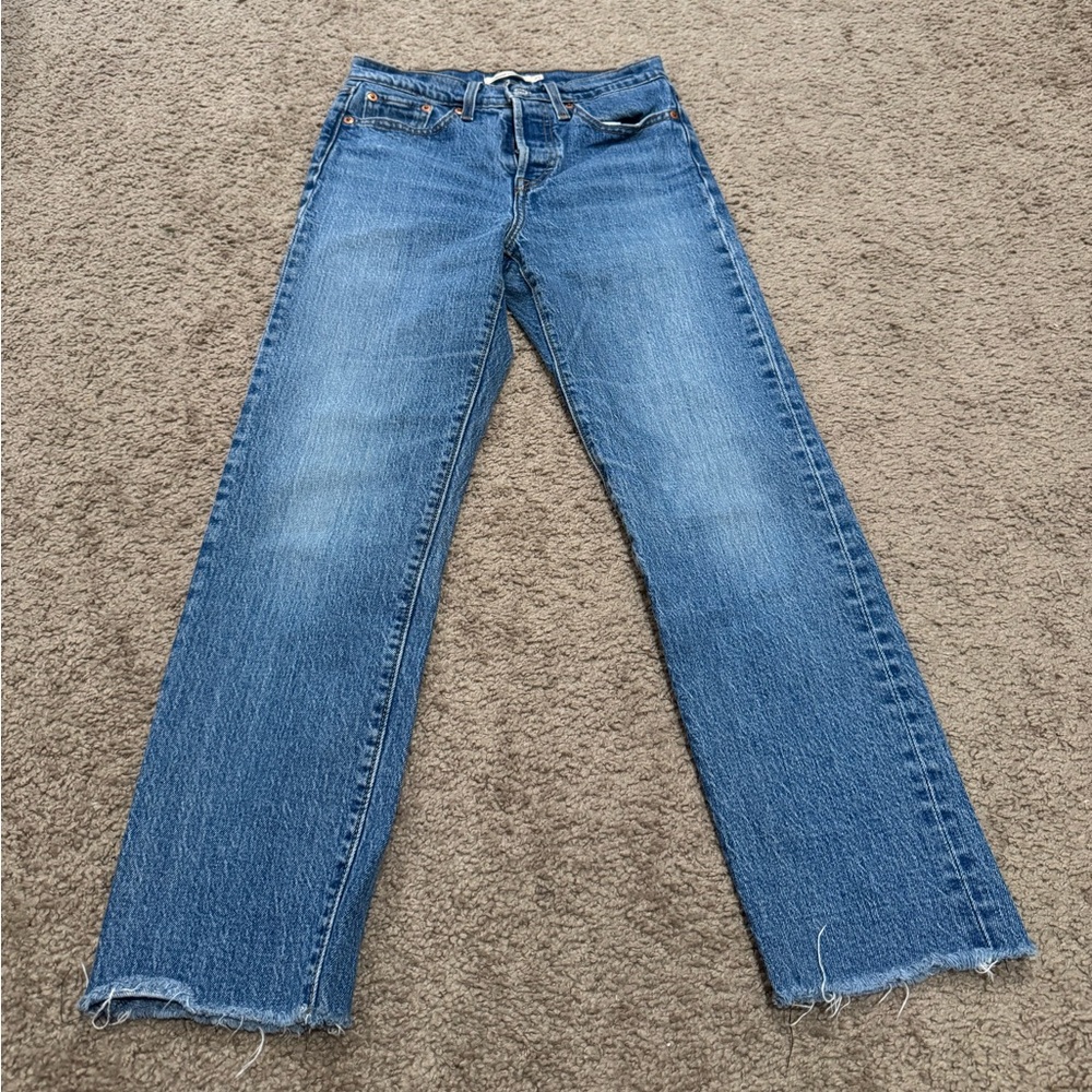 Levi's Women's Flare Jeans in Classic Blue